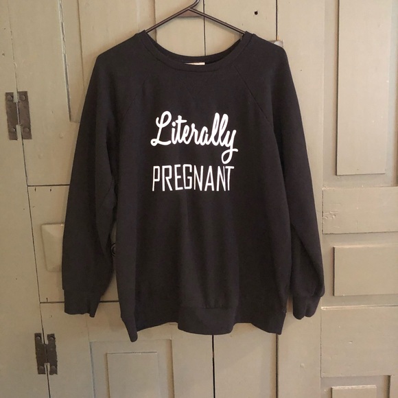 Motherhood Maternity Tops - HOST PICK! Motherhood Maternity blk sweatshirt,SM